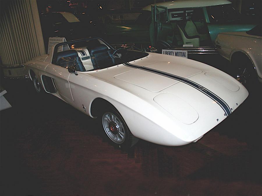  Ford Mustang Roadster Concept Car 1962 года  (фото 12 из 29)